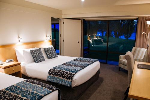 Edgewater Hotel