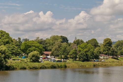 Whanganui River Top 10 Holiday Park
