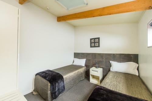 151 On London Motel & Conference Centre