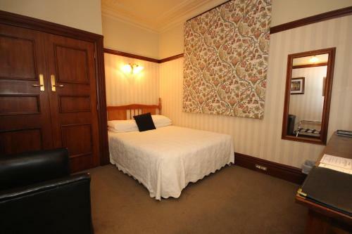 Wellesley Boutique Hotel