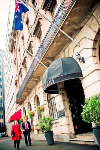 Wellesley Boutique Hotel
