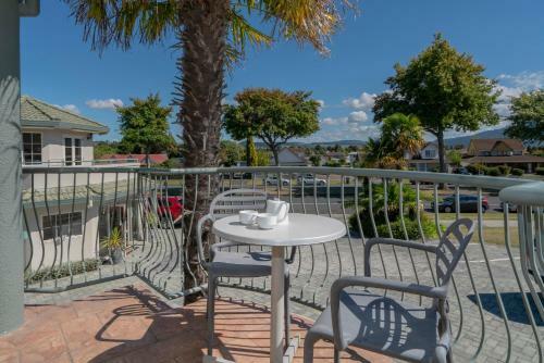 Aparthotel Silver Fern Rotorua - Accommodation & Spa