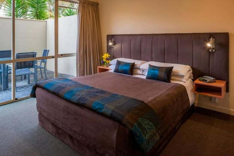Hotel Regal Palms Resort