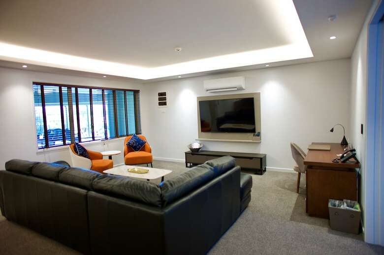 Hotel Regal Palms Resort