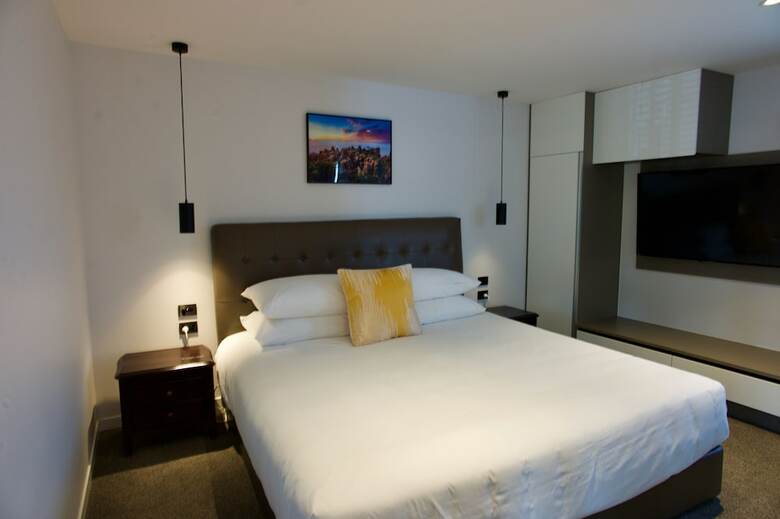 Hotel Regal Palms Resort
