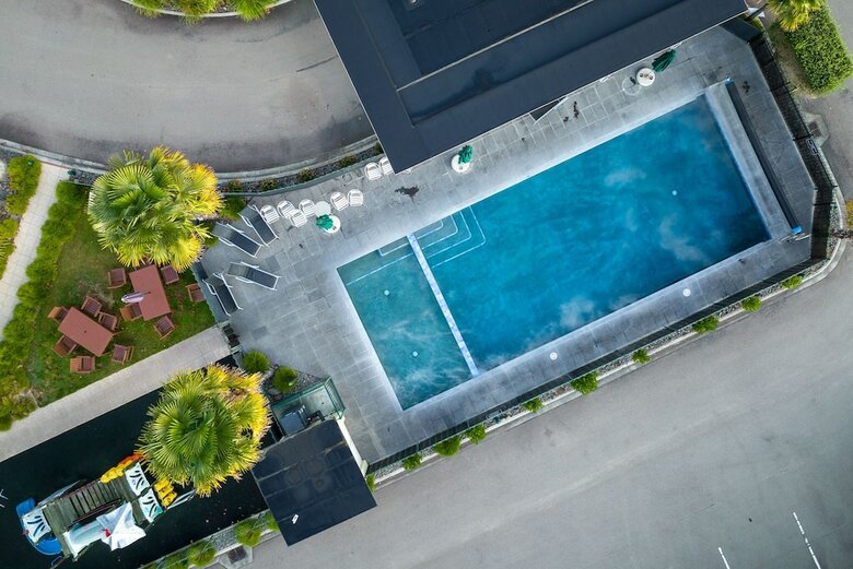 Hotel Regal Palms Resort