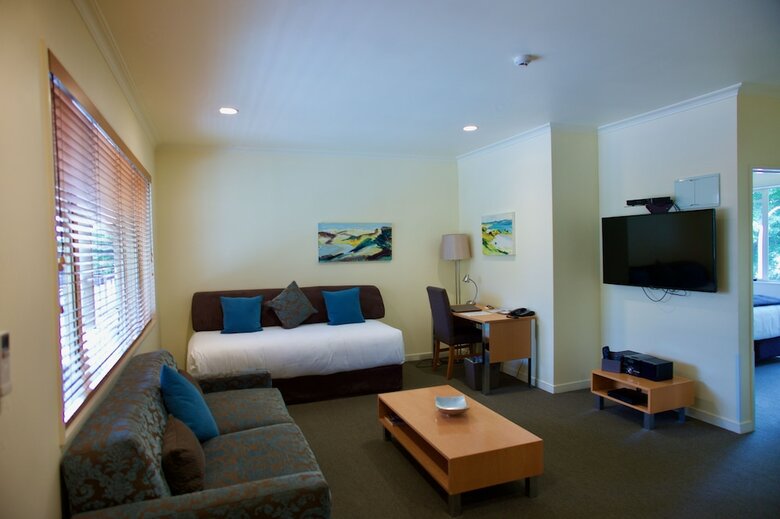 Hotel Regal Palms Resort