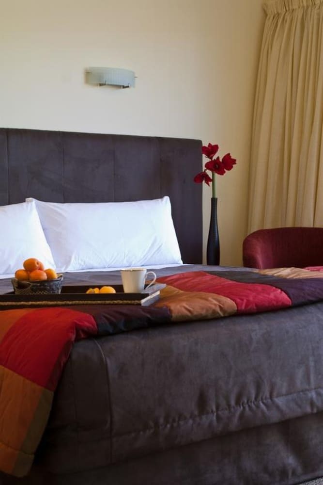 Hotel Regal Palms Resort