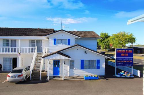 Golden Glow Motel