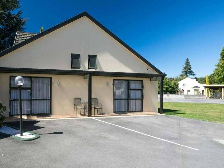 Ashleigh Court Motel
