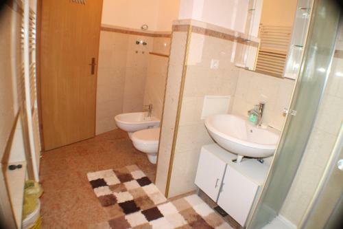 Saraj Apartment 4