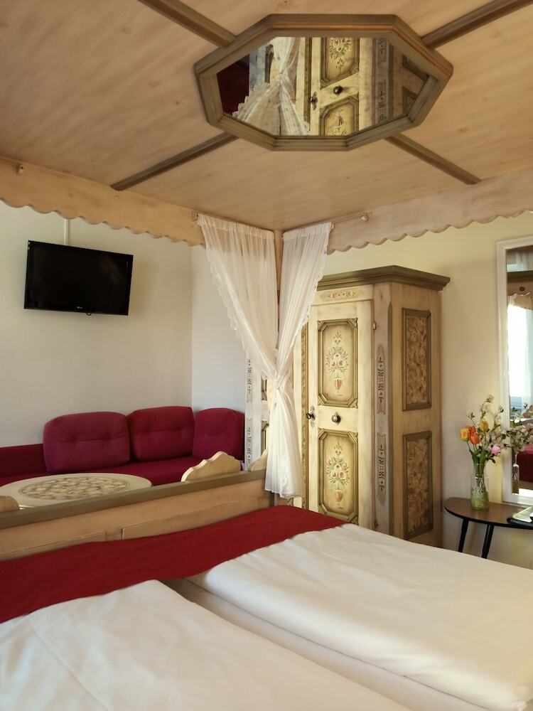 Bed & Breakfast Adlerhof