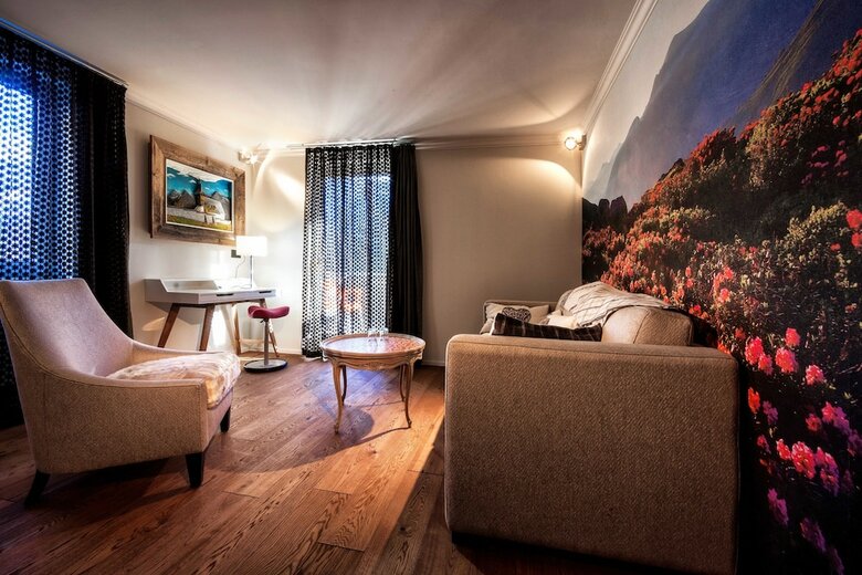 Home Hotel Arosa