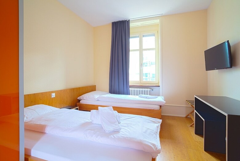 Easyhotel Basel