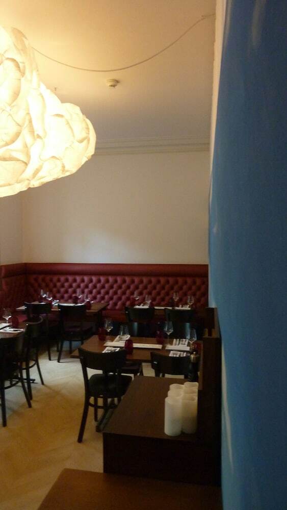 Easyhotel Basel