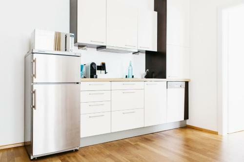 Home Sweet Apartments