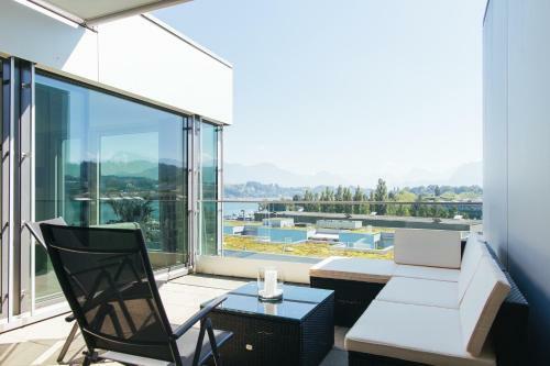 Penthouse Apartments Lakeside