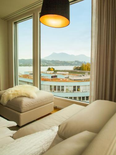 Penthouse Apartments Lakeside