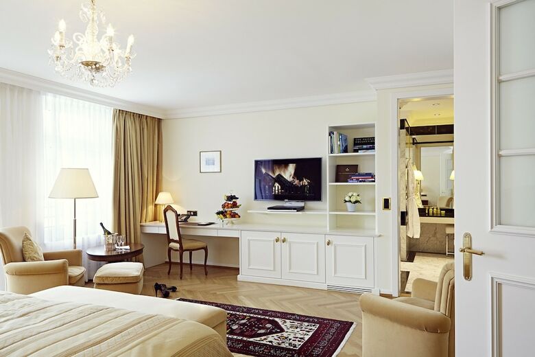 Badrutt's Palace Hotel