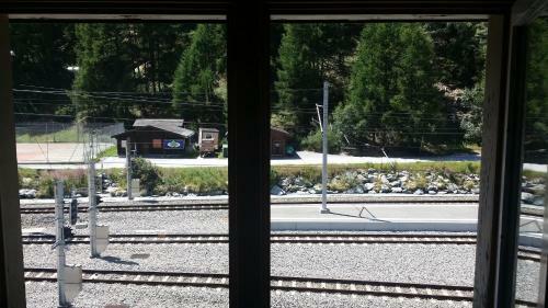 Hostal Alpine Budget Rooms By T�scherhof