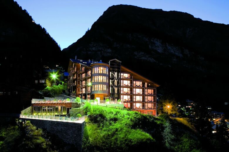 Hotel The Omnia