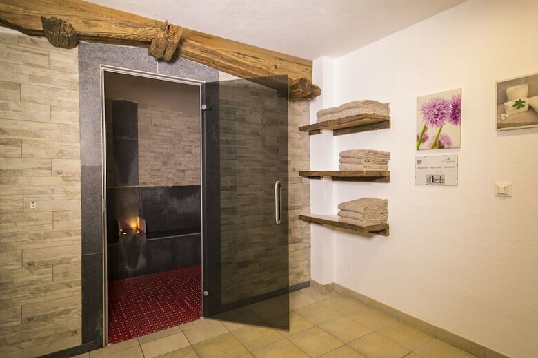 Hotel Zermatt Budget Rooms