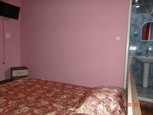 Hostal Guesthouse Natali