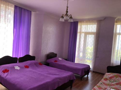 Hostal Guest House Zura