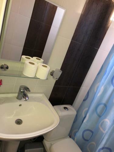 Hostal Guest House Zura