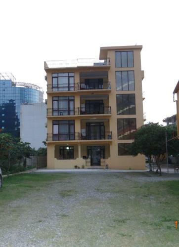 Hostal Guest House Zura