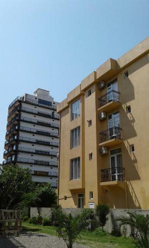 Hostal Guest House Zura