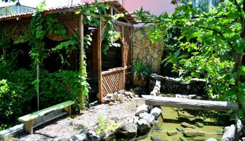 Hostal Tamar Guest House