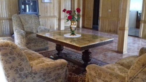 Hostal Guest House Metreveli Street 19