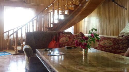 Hostal Guest House Metreveli Street 19