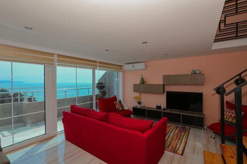 Black See Apartment