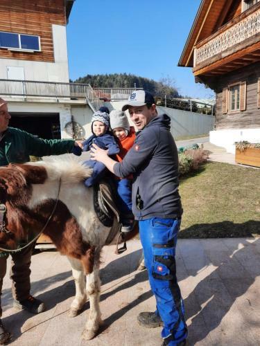 Agroturismo Wiesenbauer - Schl�gl Anton