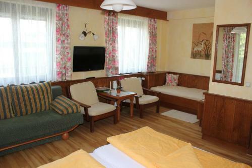 Hostal G�stehaus Regenbogen