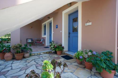 Myrtia Apartments