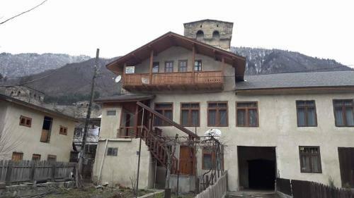 Hostal N&n Guest House