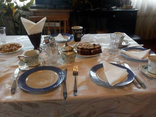 Hostal Eco Guest House Latali