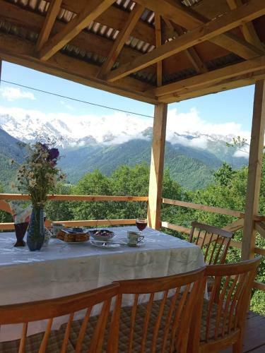 Hostal Eco Guest House Latali