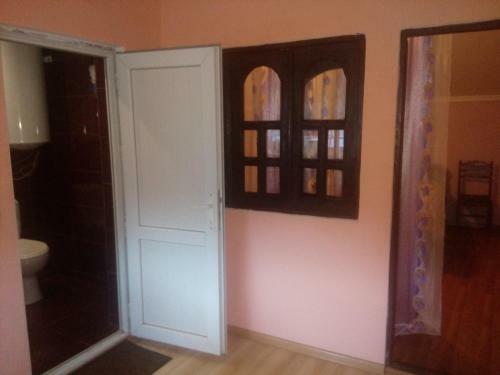 Hostal Guesthouse Aisi