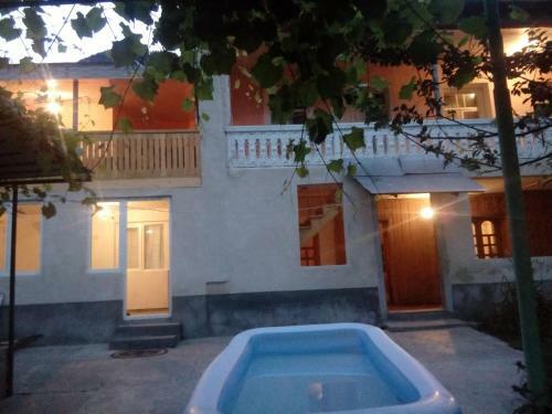 Hostal Guesthouse Aisi