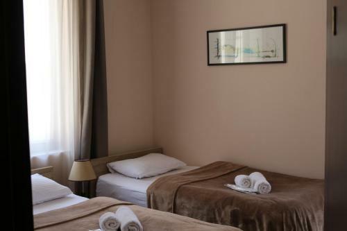 Hostal Guest House La Maison