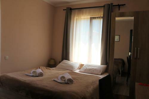 Hostal Guest House La Maison