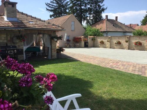 Holiday Home Balatonbereny 9