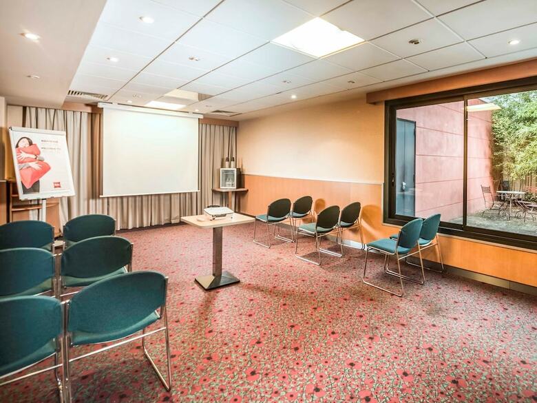 Hotel Ibis Cannes Mandelieu