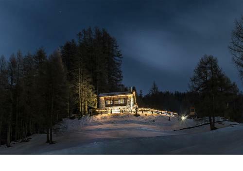 Chalet Charm