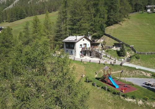 Chalet Charm