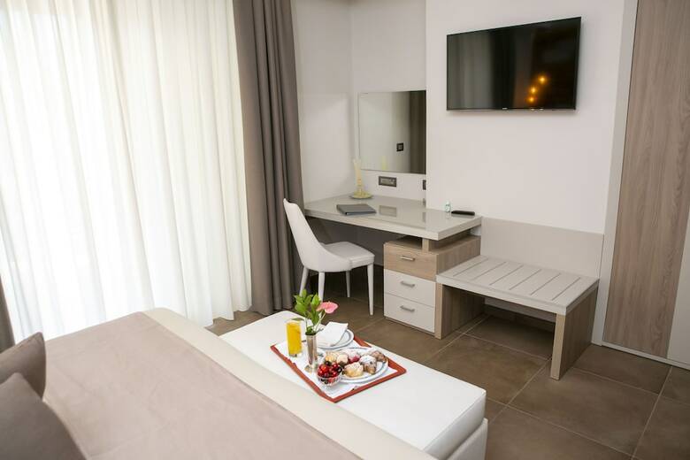 Hotel Pietra Di Luna